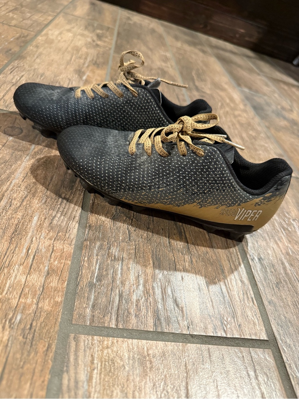 DSG Kids' Speed Viper Soccer Cleats